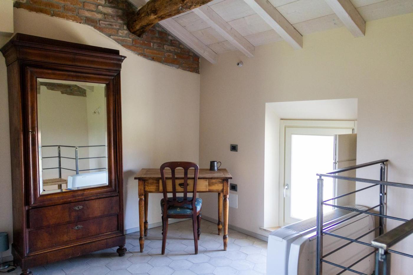 Agriturismo Cascina Pezzolo Лоди Экстерьер фото
