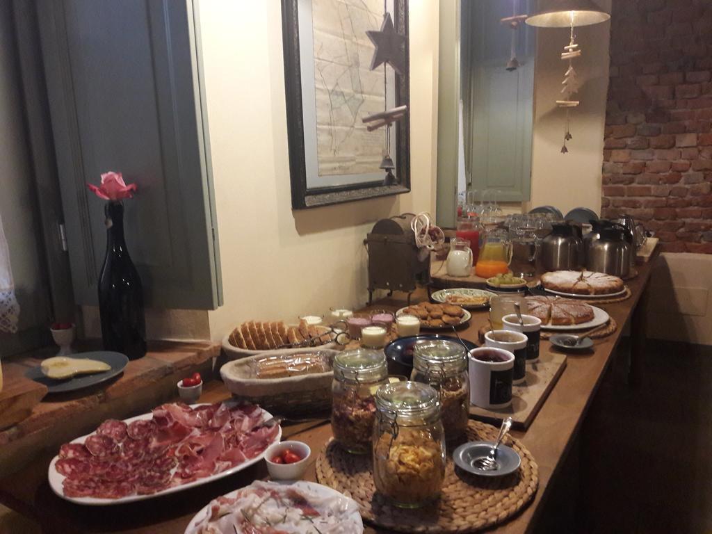 Agriturismo Cascina Pezzolo Лоди Экстерьер фото